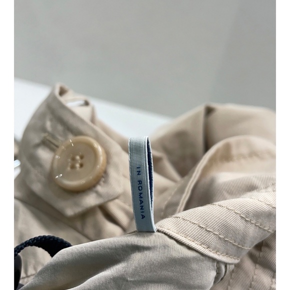 NWOT MONCLER Tan Trenchcoat Medium - Picture 6 of 9